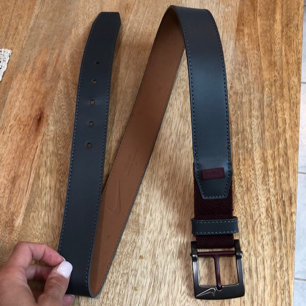 Nike Men’s G-Flex Grey Leather Belt